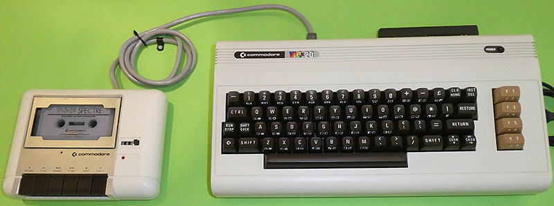 Commodore VIC-20 & Datasette
