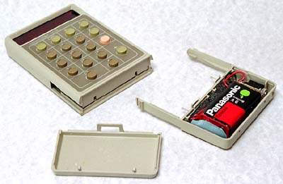 Unicom 102 battery holder